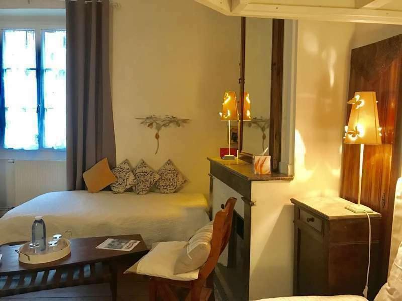 B&B Le Miroir Aux Fees Бордо Экстерьер фото